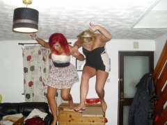 College chicks - N