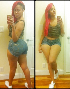 ASSES IN JEANS - N