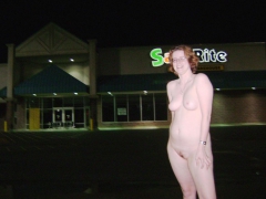 American couple posing to ranch - N