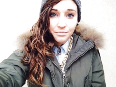 Omegle user\'s teen sister - N