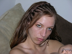 Amateur Babe Models Nude - N