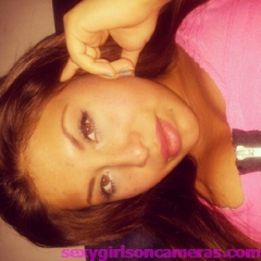 Webcam Models Outdoors - N
