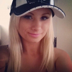 Teen blonde model wannabee - cute tata fan nude selfies - N