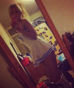 British chav girl that works at the salon - hair and beauty - N