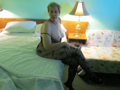 Aunt Sue - N