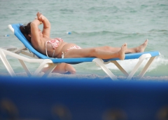 on vacation - N