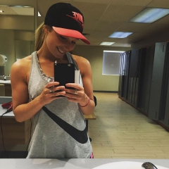 selfie for friends - N