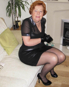 Tight Shiny Skirt Anal Slut Granny Cathy e - N