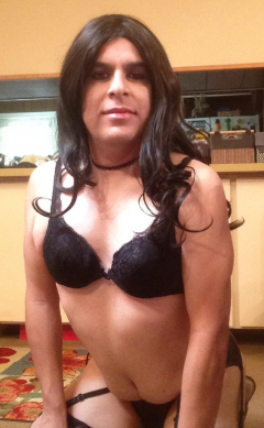 Oscarina Grandeas tranny seeks hung dom - N