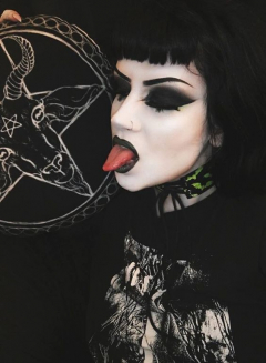 Porkodio e puttanamadonna - Porkgod and slutmotherofgod - N