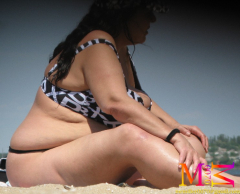 bbw beach candid - N