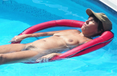 Angela Naked For Her Neighbors - N