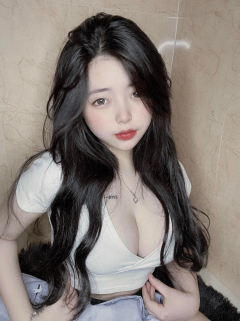 Gai xinh - N