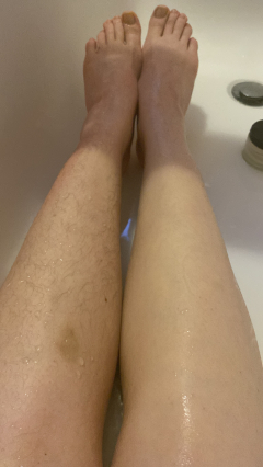 i want a big juicy cock to fill my tight pussy look at my pr - N