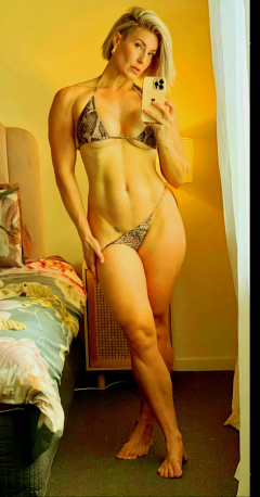 beautiful body and underwear - N