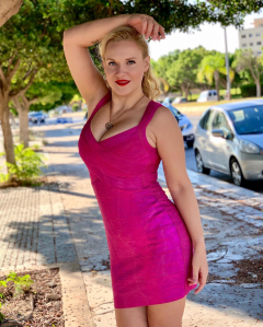 mature and sexy - N
