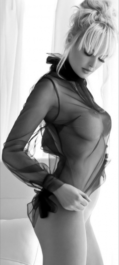 The eroticism of the body - N