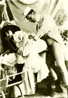 Antique Boiling Chicks - N
