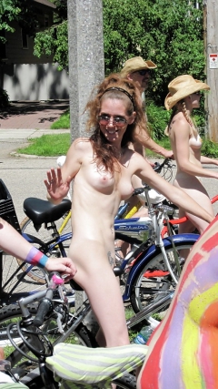 Bike Hotties II - N