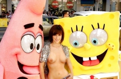 Showing Your Tities III - N
