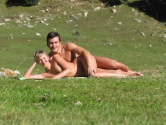 Couple In Love 1 - N