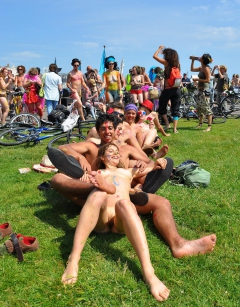 Naked Bike Babes 4 - N