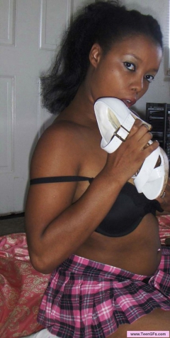 Girls I Want To Fuck! 'unknown Ebony Girl' - N