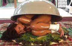 How femals eat 1a - N