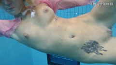 Underwater beauties 6 - N
