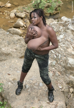Ultra Boobs 10 - N