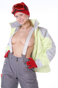 Snowboarder - N