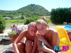 Exgirlfriends raunchy bikini party - N