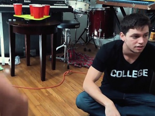 BFFS- College Sluts Leaked Sex Tape at DrTuber