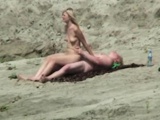 spycam amateur fuck in the beach by oopscams