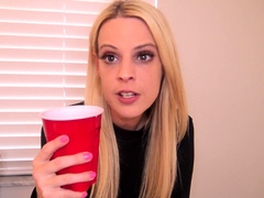 roxie-rae-burping-fetish-exposed