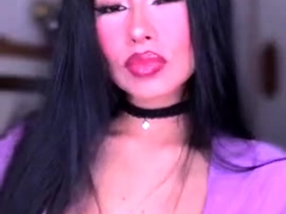 Leann amateur beautiful brunette with big boobs