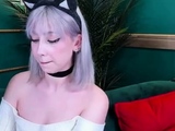 Big boob brunette masturbates on webcam