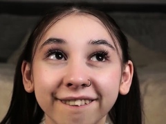 Hot Amateur Webcam Teen Masturbates For Their Fans