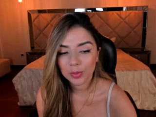 Amateur Webcam Chick Masturbates On Webcam More at