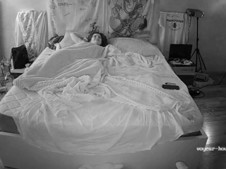 Horny fat arab housewife fingered on amateur hidden cam