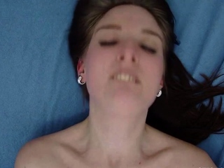 Uni student playing with her pussy