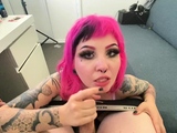 Bitch gives wam blowjob and handjob in pov scene