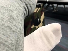 snowprincess-aka-snowpriness-onlyfans-wiggle-in-white