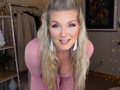 Chubby blonde brianna solo masturbation
